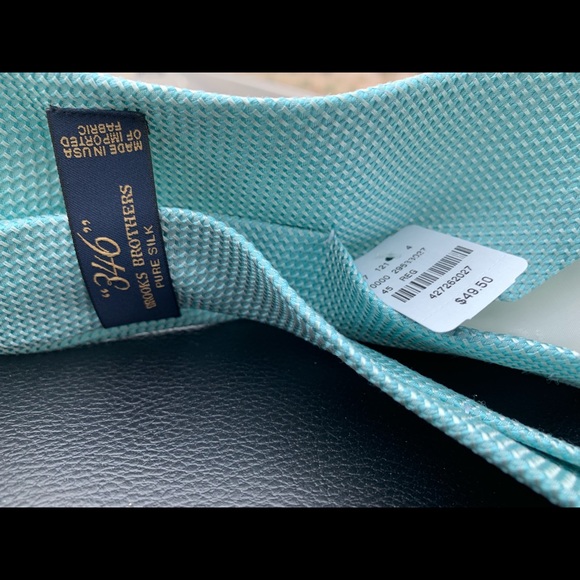 NWT BROOKS Brothers “346” Tie - Picture 2 of 4